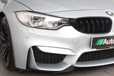 BMW 3 SERIES M3 - 5456 - 59