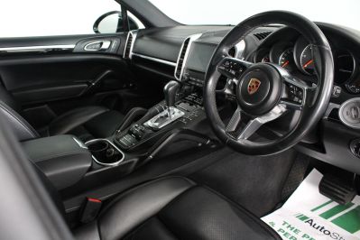 PORSCHE CAYENNE D V6 TIPTRONIC S - 5713 - 2