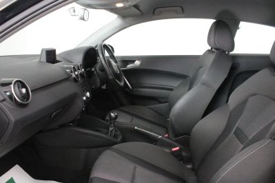 AUDI A1 TDI SPORT - 5654 - 34