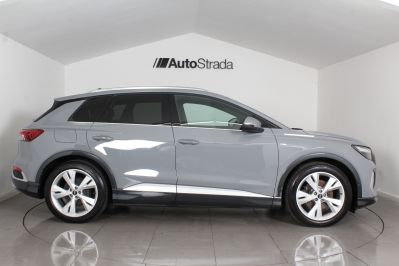 AUDI Q4 E-TRON S LINE - 5446 - 5