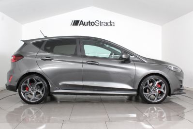 FORD FIESTA ST-3 - 5513 - 5