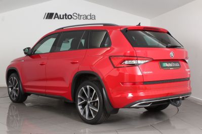 SKODA KODIAQ SPORTLINE TDI SCR DSG - 5447 - 16