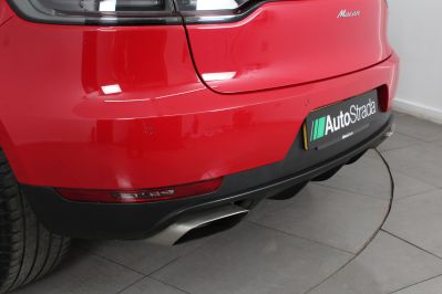 PORSCHE MACAN PDK - 5710 - 58