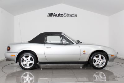 MAZDA MX-5 HARVARD - 5561 - 19