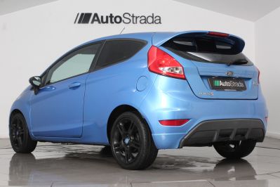 FORD FIESTA ZETEC S - 5601 - 17