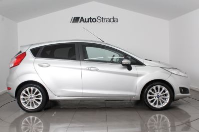 FORD FIESTA 1.0 TITANIUM X - 5590 - 5