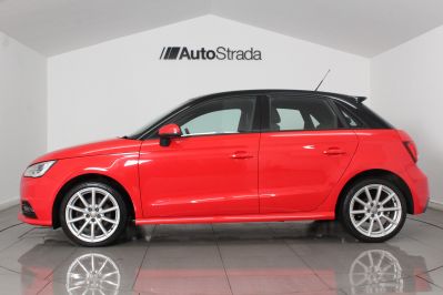 AUDI A1 SPORTBACK TFSI S LINE - 5566 - 6