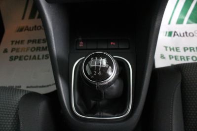 VOLKSWAGEN GOLF MATCH TDI - 5583 - 42