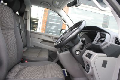 VOLKSWAGEN TRANSPORTER T28 TDI P/V HIGHLINE - 5522 - 22