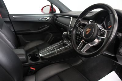 PORSCHE MACAN PDK - 5710 - 2