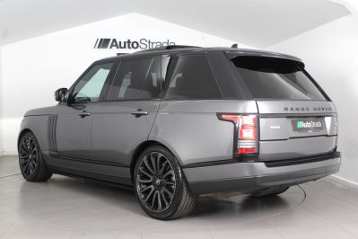 LAND ROVER RANGE ROVER SDV8 AUTOBIOGRAPHY - 5501 - 15