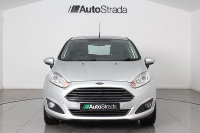 FORD FIESTA ZETEC - 5600 - 12