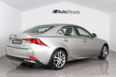 LEXUS IS 300h ADVANCE E-CVT - 5458 - 15