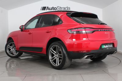 PORSCHE MACAN PDK - 5710 - 7