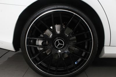 MERCEDES E-CLASS E 350 D AMG LINE PREMIUM PLUS - 5653 - 60