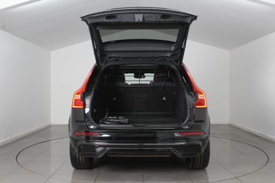 VOLVO XC60 RECHARGE T8 POLESTAR ENGINEERED AWD - 5622 - 16