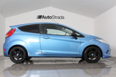 FORD FIESTA ZETEC S - 5601 - 5