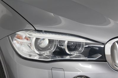 BMW X5 M50D - 5460 - 61