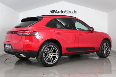 PORSCHE MACAN PDK - 5710 - 15