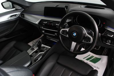 BMW 5 SERIES 520D M SPORT TOURING - 5272 - 2