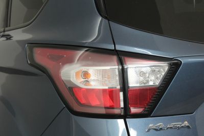 FORD KUGA ST-LINE TDCI - 5656 - 59