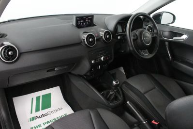 AUDI A1 TDI SPORT - 5654 - 33