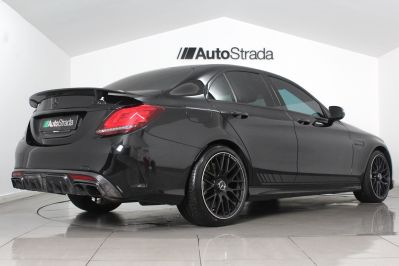 MERCEDES C63  AMG - 5524 - 15