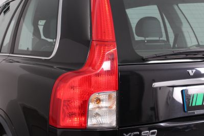 VOLVO XC90 2.4 D5 SE AWD - 5632 - 51