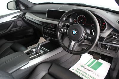 BMW X5 M50D - 5460 - 2