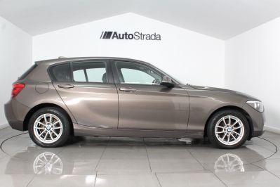 BMW 1 SERIES 2.0 118D SE - 5598 - 5