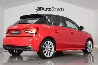 AUDI A1 SPORTBACK TFSI S LINE - 5566 - 15