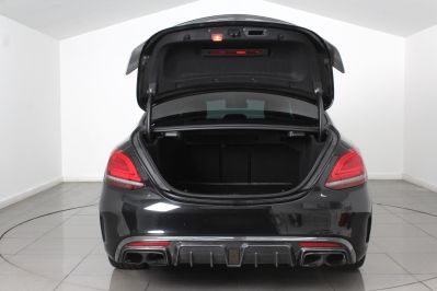 MERCEDES C63  AMG - 5524 - 16