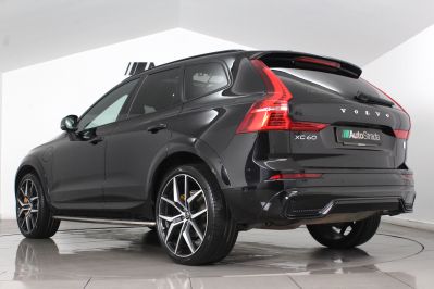 VOLVO XC60 RECHARGE T8 POLESTAR ENGINEERED AWD - 5622 - 17