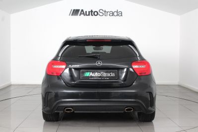 MERCEDES A-CLASS 1.6 A200 BLUEEFFICIENCY AMG SPORT - 5619 - 8