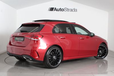 MERCEDES A-CLASS A 180 AMG LINE PREMIUM PLUS NIGHT EDITION - 5411 - 7