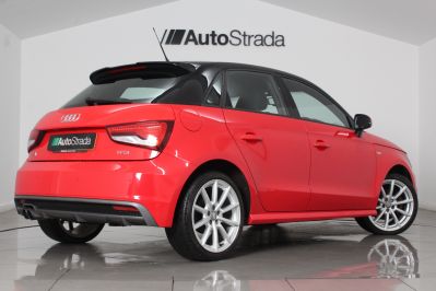 AUDI A1 SPORTBACK TFSI S LINE - 5566 - 7