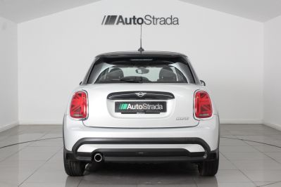 MINI HATCH 1.5 COOPER CLASSIC - 5606 - 8