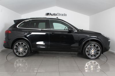 PORSCHE CAYENNE D V6 TIPTRONIC S - 5713 - 5