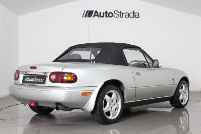 MAZDA MX-5 HARVARD - 5561 - 21