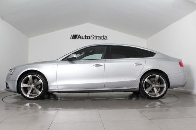 AUDI A5 SPORTBACK TDI QUATTRO BLACK EDITION PLUS - 5527 - 6