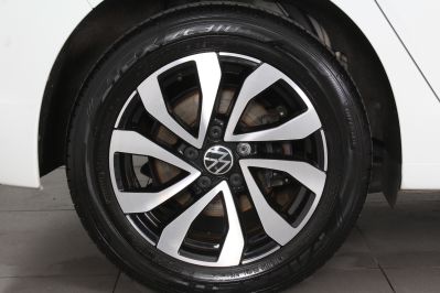 VOLKSWAGEN GOLF ACTIVE TSI - 5478 - 14