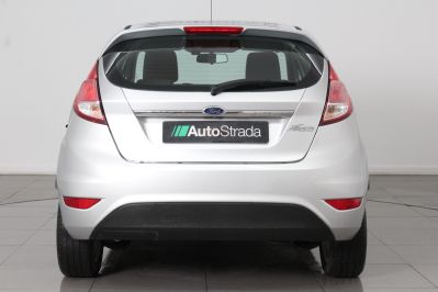 FORD FIESTA ZETEC - 5600 - 9